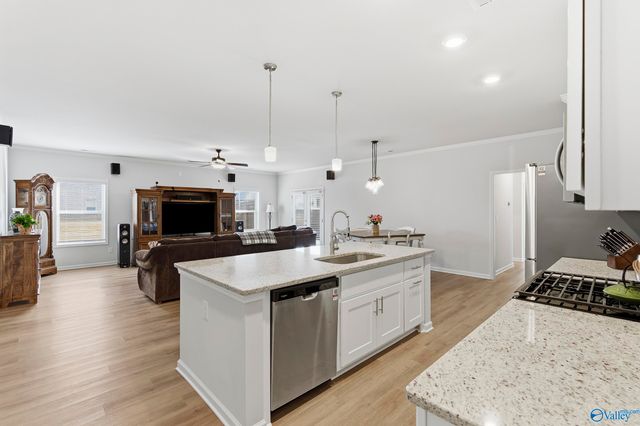 114 Headen Lane, Huntsville, AL 35811