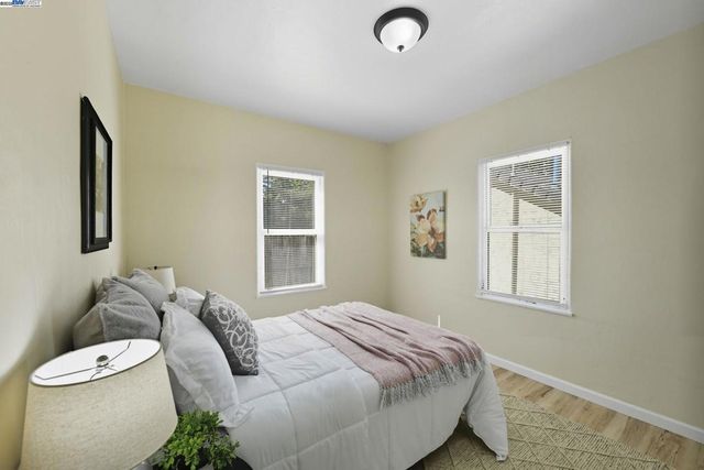 1113 Rivera Dr, Sacramento, CA 95838