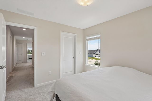 1377 S 91st Street, West Des Moines, IA 50266