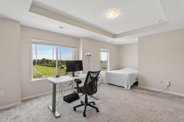 1377 S 91st Street, West Des Moines, IA 50266