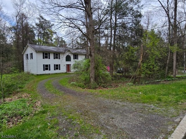29 New Mashipacong Rd, Montague Twp., NJ 07827