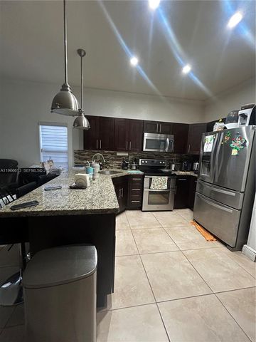 14624 SW 181st Ter 0, Miami, FL 33177