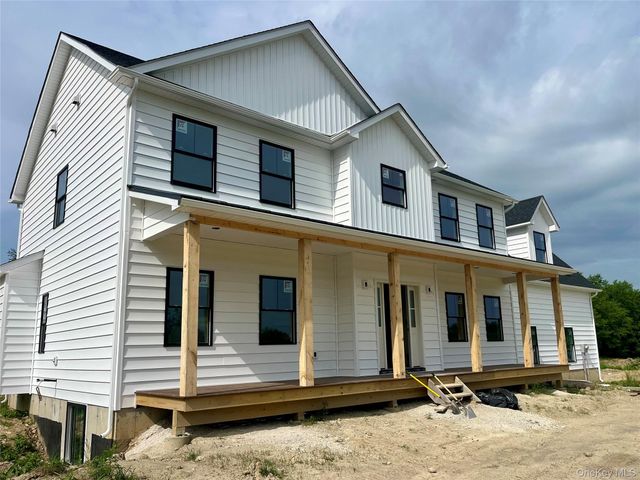 263 Burlingham Road, Bloomingburg, NY 12721