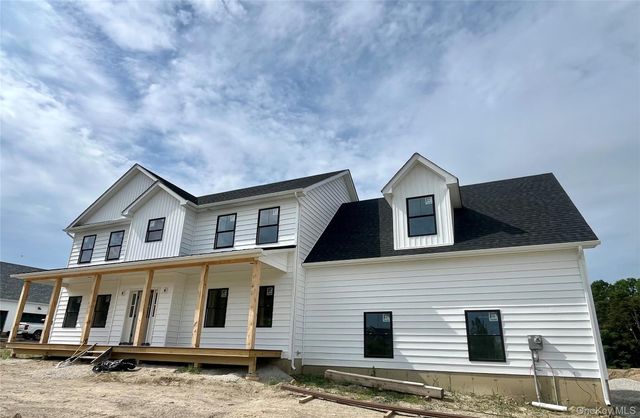 263 Burlingham Road, Bloomingburg, NY 12721