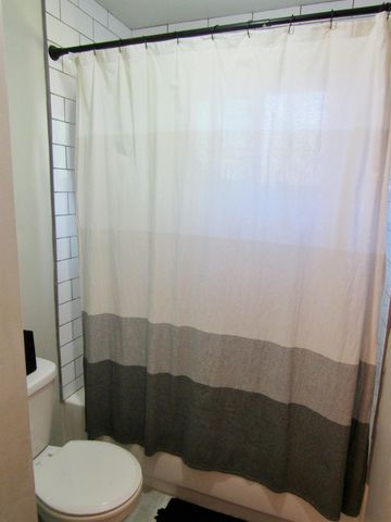 1500 Walnut St, Oakdale, CA 95361