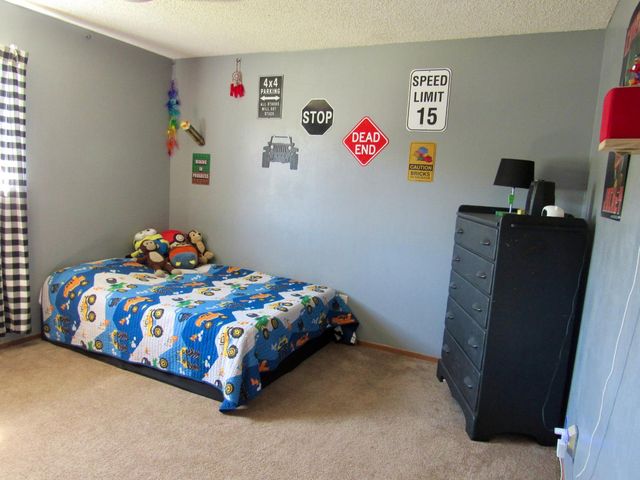 1500 Walnut St, Oakdale, CA 95361