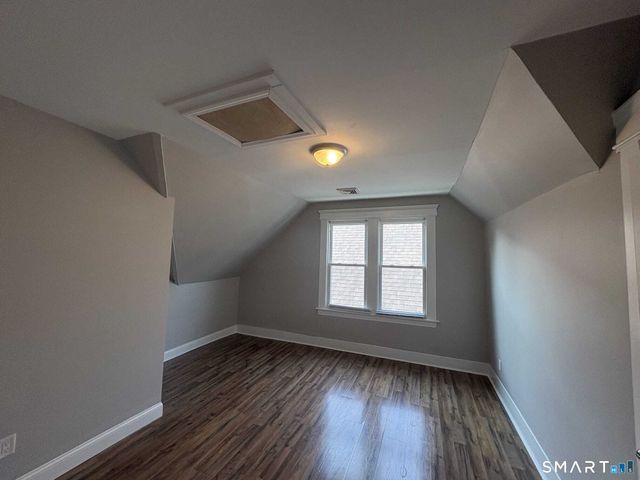 554 Central Avenue 2, New Haven, CT 06515
