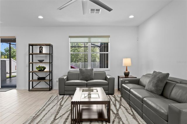 10813 WINDSWEPT GARDEN WAY, Tampa, FL 33647