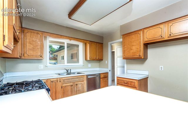 1443 Acacia Drive, Colorado Springs, CO 80907