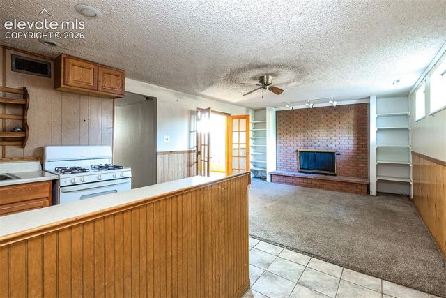 1443 Acacia Drive, Colorado Springs, CO 80907