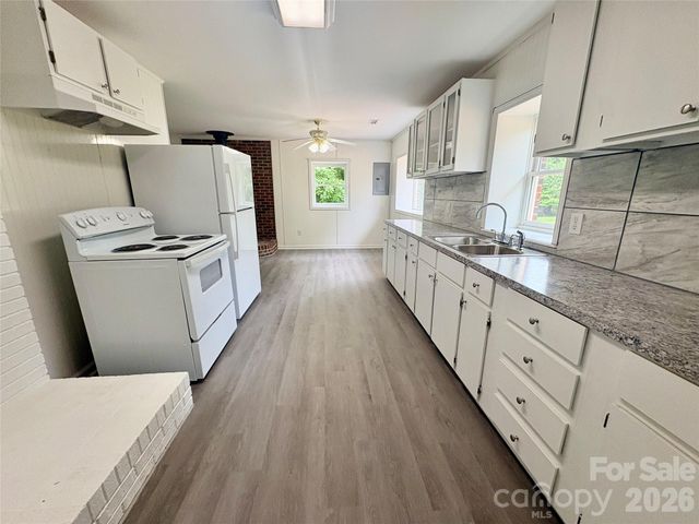 254 Beechwood Farm Road, Statesville, NC 28625