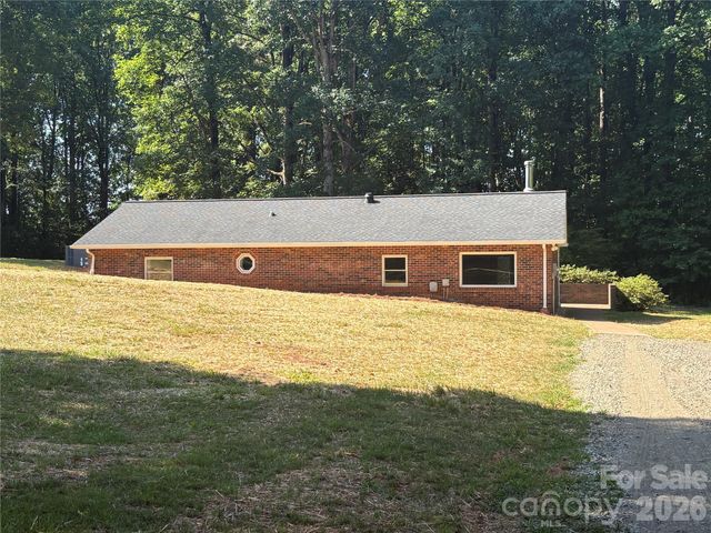 254 Beechwood Farm Road, Statesville, NC 28625