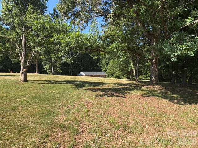 254 Beechwood Farm Road, Statesville, NC 28625