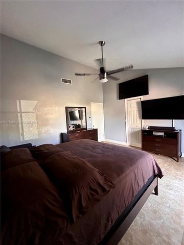 7171 Tam OShanter Blvd, North Lauderdale, FL 33068