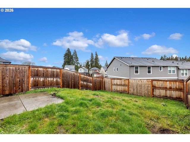 2933 N 3RD Way, Ridgefield, WA 98642