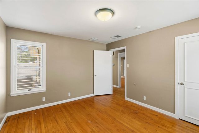 941 Grant Pl, Corpus Christi, TX 78411