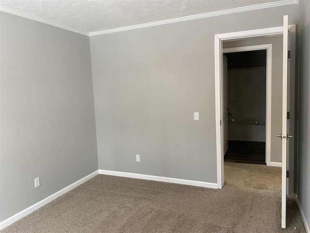 129 W 9th Street, Morley, MI 49336