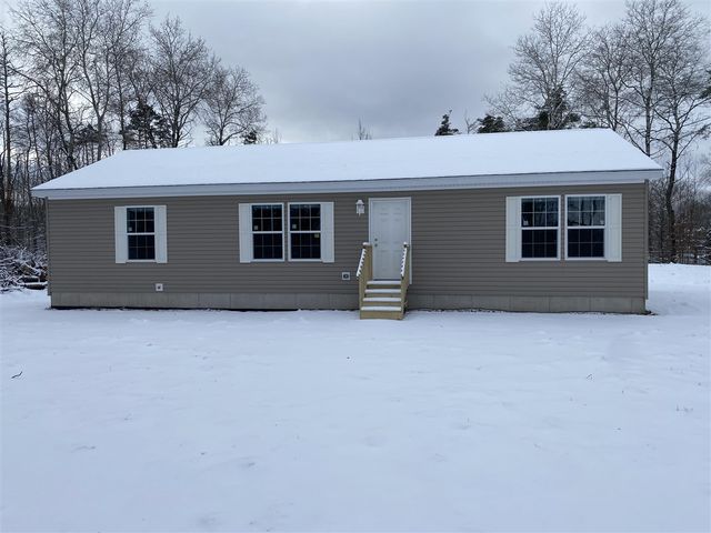 129 W 9th Street, Morley, MI 49336