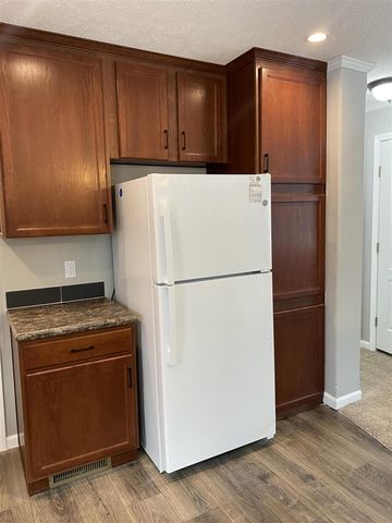 129 W 9th Street, Morley, MI 49336