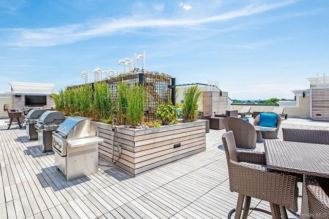 201 Willett Avenue 222, Port Chester, NY 10573