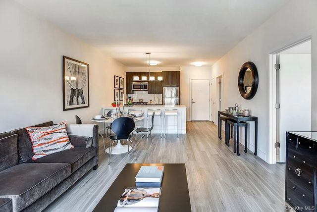 201 Willett Avenue 222, Port Chester, NY 10573