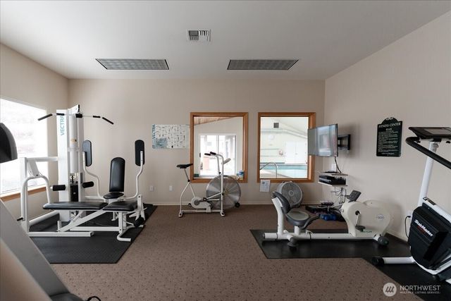 565 Sunday Drive, East Wenatchee, WA 98802