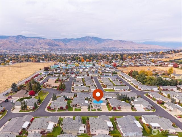 565 Sunday Drive, East Wenatchee, WA 98802