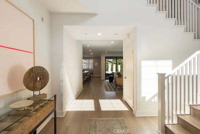 310 Costa Bella Court, Costa Mesa, CA 92627