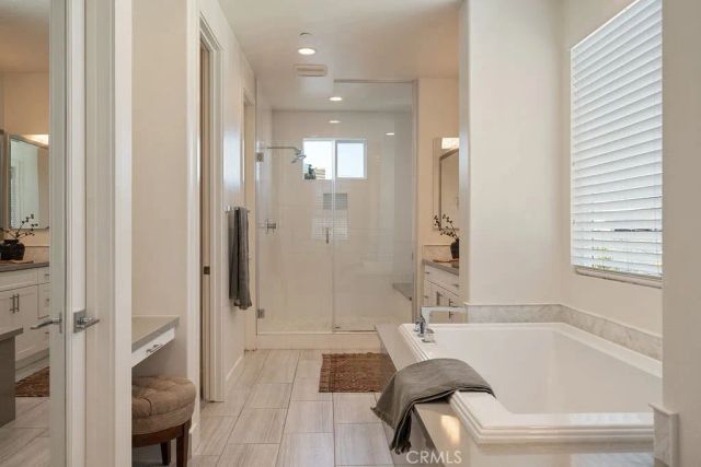 310 Costa Bella Court, Costa Mesa, CA 92627
