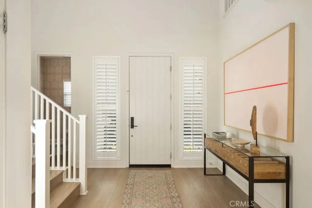 310 Costa Bella Court, Costa Mesa, CA 92627