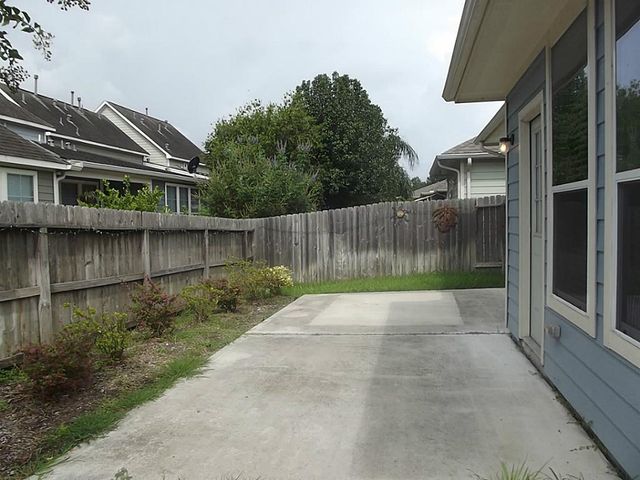 2801 Sand Dune Drive, Seabrook, TX 77586