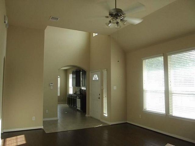 2801 Sand Dune Drive, Seabrook, TX 77586