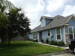 2801 Sand Dune Drive, Seabrook, TX 77586