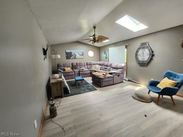 798 Devitt Avenue, Campbell, OH 44405
