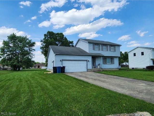 798 Devitt Avenue, Campbell, OH 44405