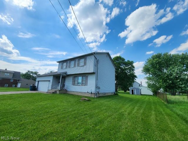 798 Devitt Avenue, Campbell, OH 44405
