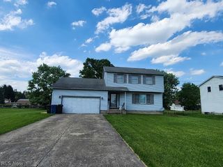 798 Devitt Avenue, Campbell, OH 44405