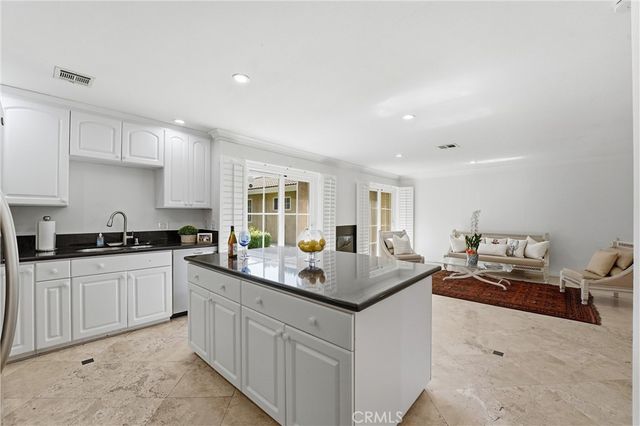 330 Moore, San Dimas, CA 91773