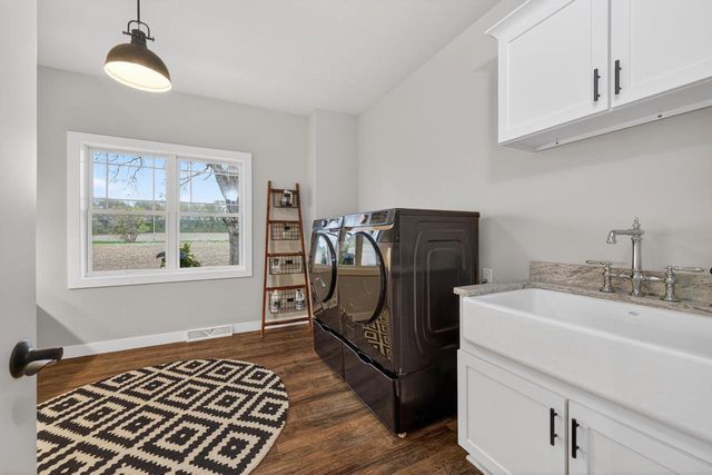 470 York Center Road, Waterloo, WI 53594