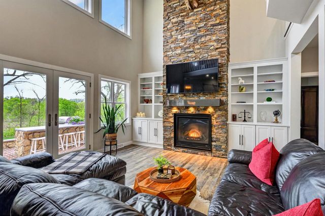 470 York Center Road, Waterloo, WI 53594