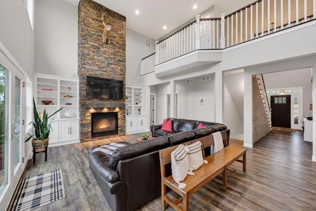 470 York Center Road, Waterloo, WI 53594
