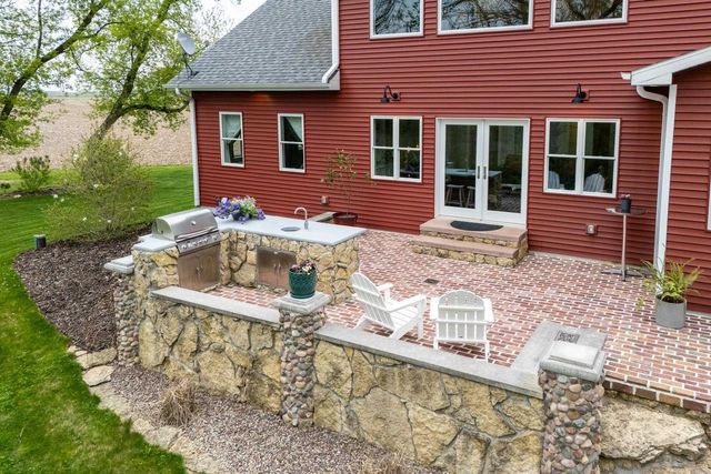 470 York Center Road, Waterloo, WI 53594