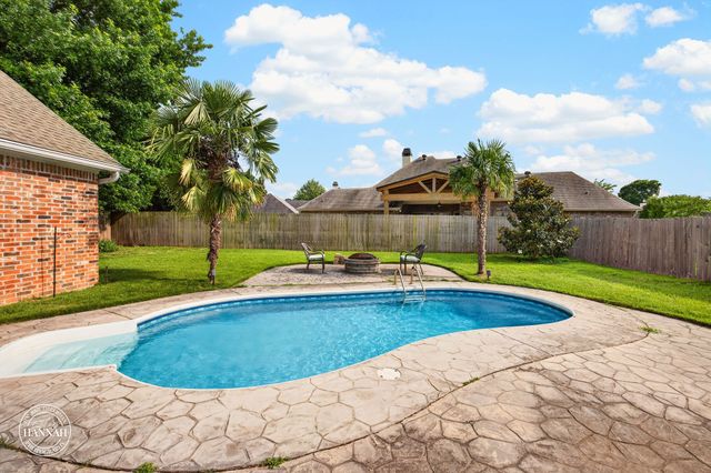 457 Grand Oaks Drive, Shreveport, LA 71106