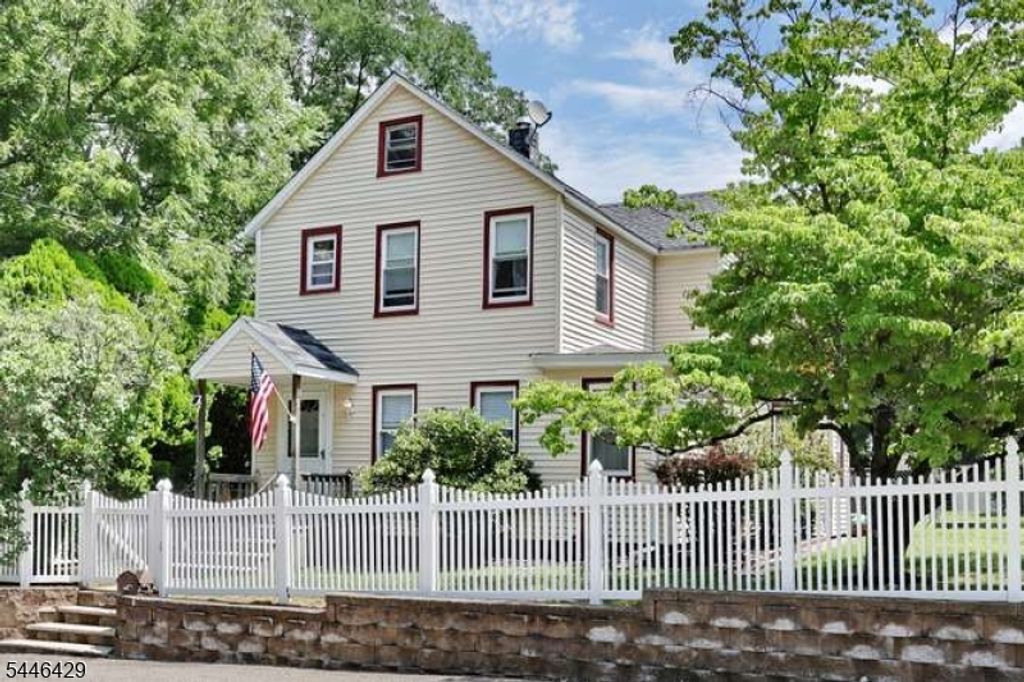 24 New St, Butler Boro, NJ 07405 — photo 2