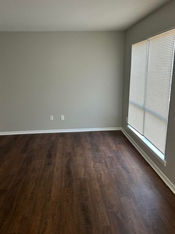 2825 Los Gatos Ct Apt 1, Memphis, TN 38115