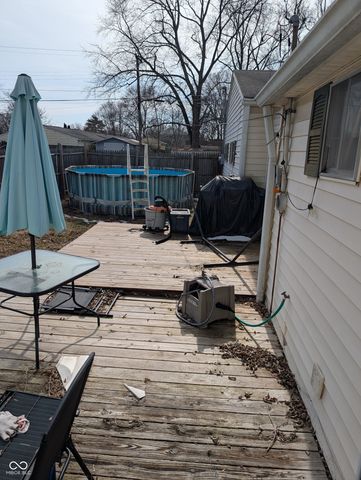 1033 E 3rd Street, Greenfield, IN 46140