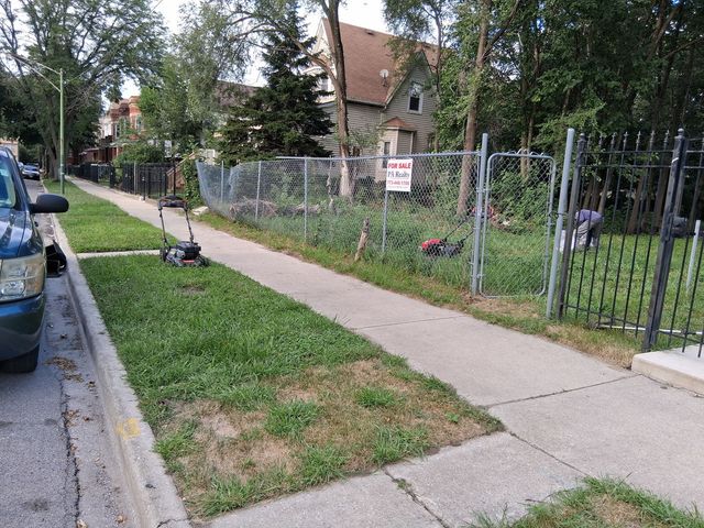 7149 S Champlain Avenue, Chicago, IL 60619