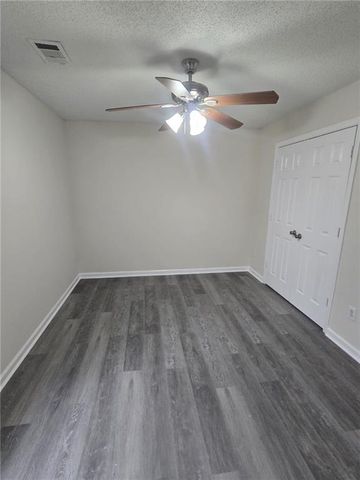 6018 Creekerton Boulevard, Mcdonough, GA 30252