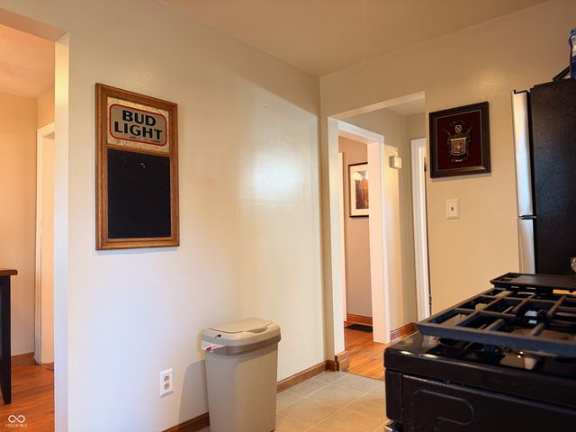 415 N 18th Avenue, Beech Grove, IN 46107