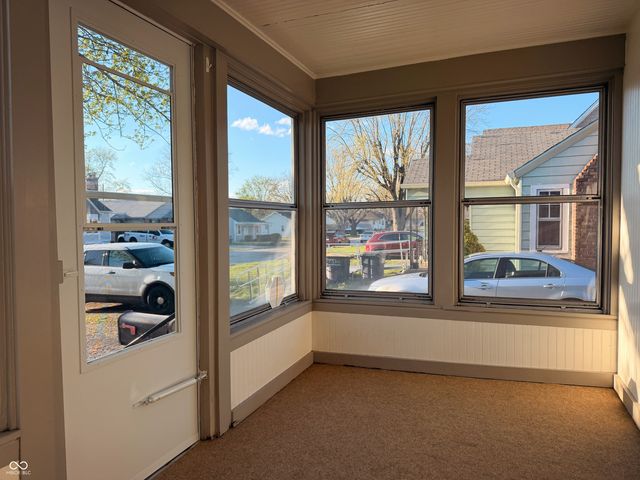 415 N 18th Avenue, Beech Grove, IN 46107